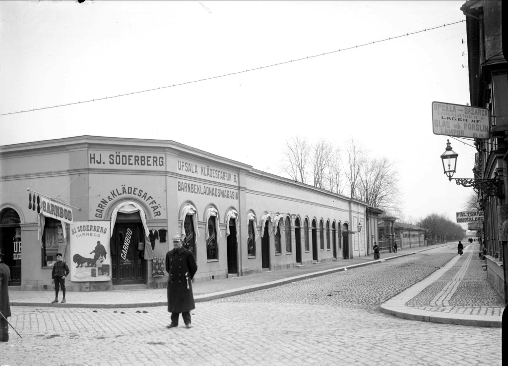 Här startade Hjalmar Söderberg sitt företag. Foto A Dahlgren 1901. UM